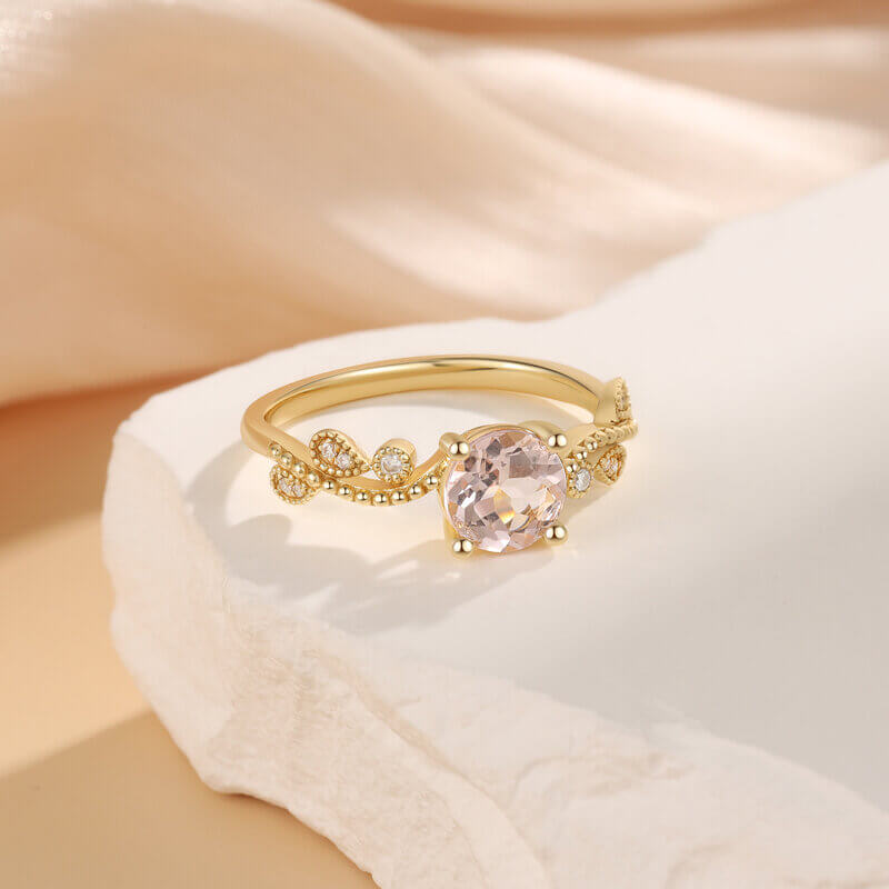 Natural Morganite Engagement Ring Round Shaped 18k Yellow Gold