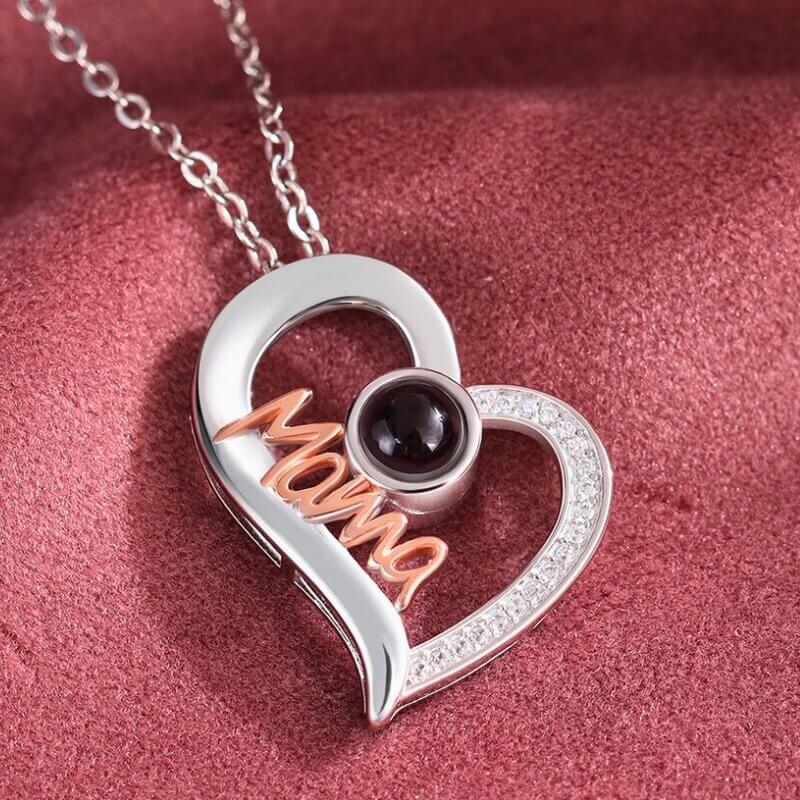 Necklace with Picture Inside, Mama Photo Projection Necklace, Heart-Shaped Mother's Necklace